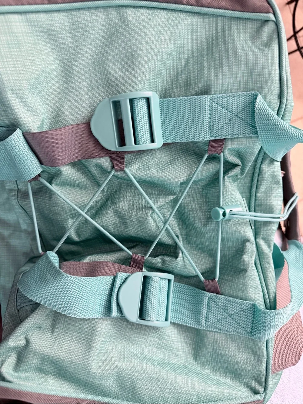 Thirty-One Mint Green Proverbs 22:6 Gym Travel Duffel Bag Multi Pocket